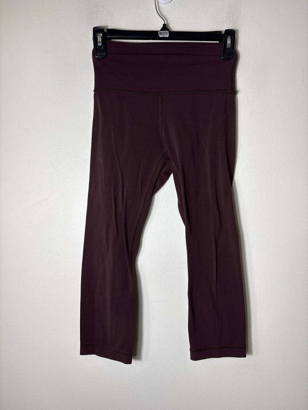 Lululemon Maroon Cropped Athletic Leggings Sz 4